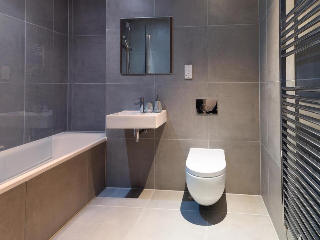 Central Tower Bridge Apartment London Exterior photo